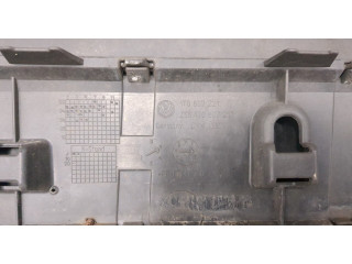 Бампер  Volkswagen Touran 2003-2006 передний   1T0807221
