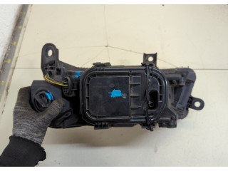 Фара передняя  Audi A6 (C6) Allroad 2006-2012 правая 