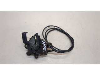 Замок капота  Toyota Yaris 2005-2011     