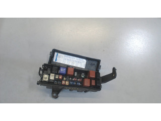 Блок предохранителей  Toyota Tundra 2000-2006      826630C010, 827410C010    4.7