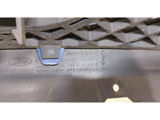 Решетка радиатора  Ford Focus 2 2005-2008           1.6 