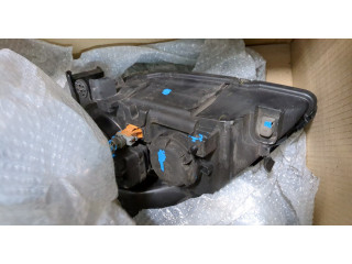 Фара передняя  Renault Scenic 1996-2002 правая 
