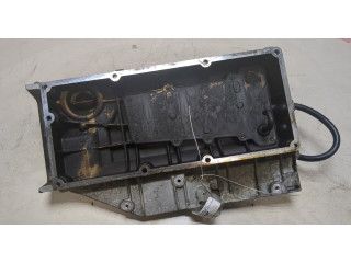 Клапанная крышка двигателя ДВС  Renault Twingo 1993-2007 1.2     