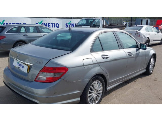 Стойка амортизатора  Mercedes C W204 2007-2013      2.1  дизель