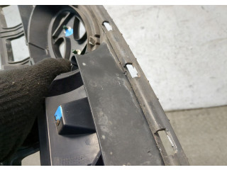 Решетка радиатора  Hyundai i40 2011-2015          1.7 863503Z000, 863533Z000
