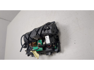 Дисплей мультимедиа  Peugeot 5008 2009-2016 96735367ZD       