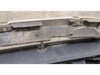 Решетка радиатора  Honda CR-V 2001-2006          71121S9A003