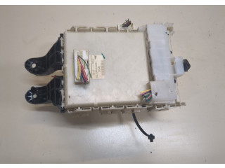Блок предохранителей  Pontiac Vibe 2 2008-2010           1.8