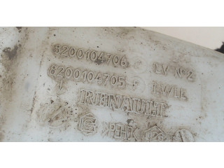Бачок омывателя  Renault Megane 2 2002-2009 770107665   2  1.4