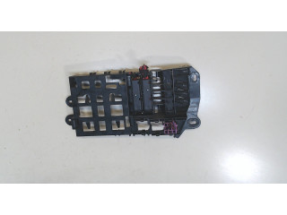 Блок предохранителей  Audi A6 (C6) 2005-2011      4F0971845A     