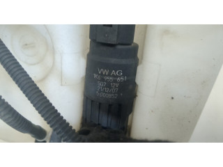 Бачок омывателя  Volkswagen Touran 2006-2010    