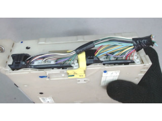 Блок БСМ  Lexus IS 2005-2013      8273053050    2.2