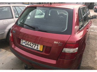 Решетка радиатора  Fiat Stilo         1.6 