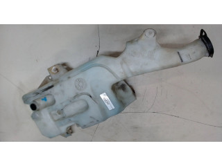 Бачок омывателя  Chevrolet Tahoe 2006-2014 15842947    5.3