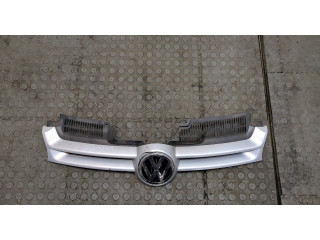 Решетка радиатора  Volkswagen Golf 5 2003-2009            1K0853651A