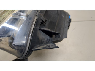 Фара передняя  Volkswagen Passat 5 2000-2005 правая 