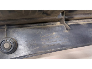 Задний фонарь        Daihatsu Sirion 2005-2012 