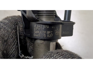 Форсунка топливная  Mercedes ML W164 2005-2011    A6420700587     