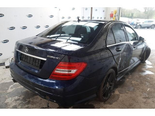 Стойка амортизатора  Mercedes C W204 2007-2013      2.1  дизель