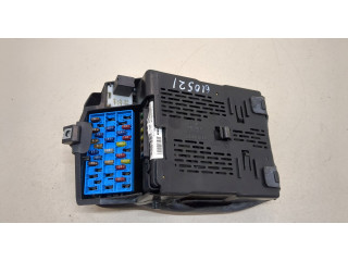 Блок предохранителей  Renault Scenic 1996-2002      8200029342B   