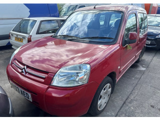 Бампер  Citroen Berlingo 2002-2008 передний    