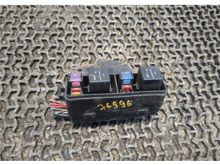 Блок предохранителей  Mazda CX-7 2007-2012      EH6466750    2.2