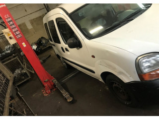 Стойка амортизатора  Renault Kangoo 1998-2008     1.9  дизель