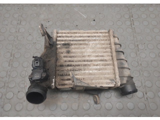 Интеркулер  Skoda Fabia 1999-2004       