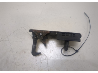 Замок капота  Volkswagen Tiguan 2011-2016     