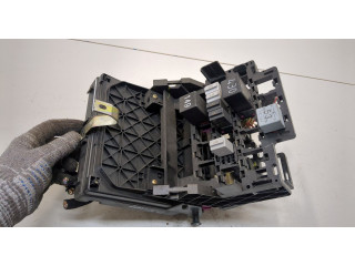 Блок предохранителей  Volkswagen Sharan 2000-2010         