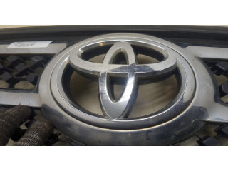 Решетка радиатора  Toyota RAV 4 2006-2013          