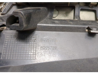 Решетка радиатора  Opel Astra H 2004-2010           1.6 93191832, 13225791, 13238599