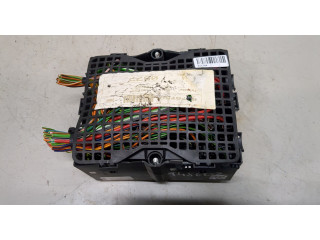 Блок предохранителей  Ford Fusion 2002-2012      6N1T14401DFF   