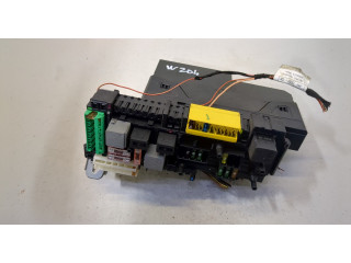Блок предохранителей  Mercedes C W204 2006-2015      2049000902, 2045458732, 2129022702   
