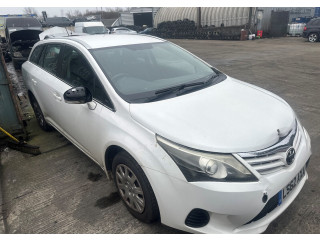 Фара передняя  Toyota Avensis 3 2009-2015 правая 