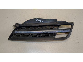Решетка радиатора  Nissan Micra K12E 2003-2010           1.2 62330BC41A