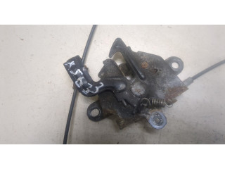 Замок капота  Toyota Yaris 2005-2011     