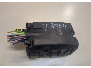 Блок предохранителей  Citroen C4 Picasso 2013-2016           1.6