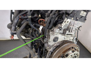 Клапанная крышка двигателя ДВС  BMW 3 E90, E91, E92, E93 2005-2012      