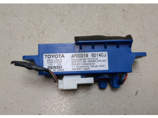 Блок комфорта  Toyota Camry V40 2006-2011      8805122010, 0448100151  