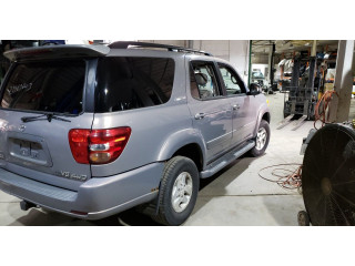 Блок предохранителей  Toyota Sequoia 2000-2008          4.7