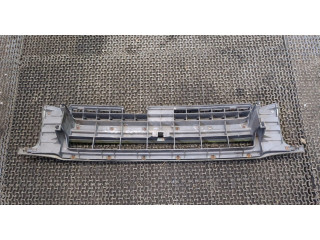 Решетка радиатора  Nissan Pathfinder 1996-2005          3.2 623101W312