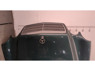 Решетка радиатора  Mercedes E W210 1995-2002          