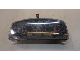 Панель приборов  Toyota Avensis 1 1997-2003       8380005250     
