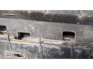 Решетка радиатора  Citroen Berlingo 2002-2008          1.6 9644758177