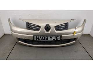 Решетка радиатора  Renault Megane 2 2002-2009          