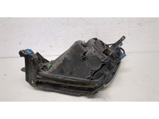 Фара передняя  Honda CR-V 2002-2006 правая 