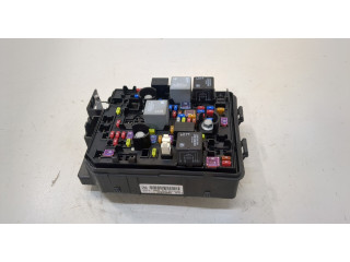 Блок предохранителей  Buick Encore GX 2024-      42823946   