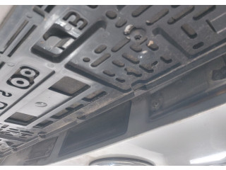 Замок багажника  Volkswagen Golf 4 1997-2005       