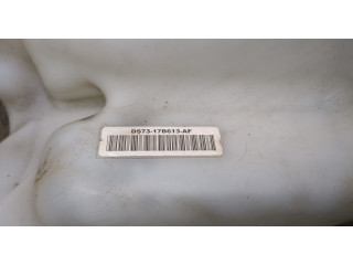 Бачок омывателя  Ford Mondeo 5 2015- DS7317B613AF   